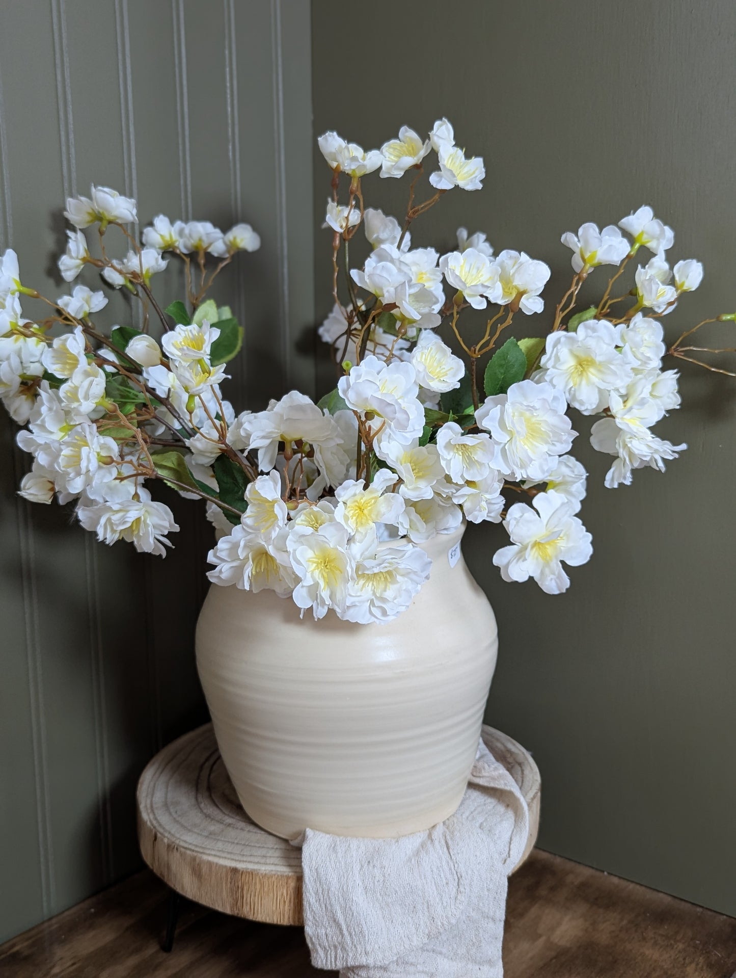 Large Vase - Cream