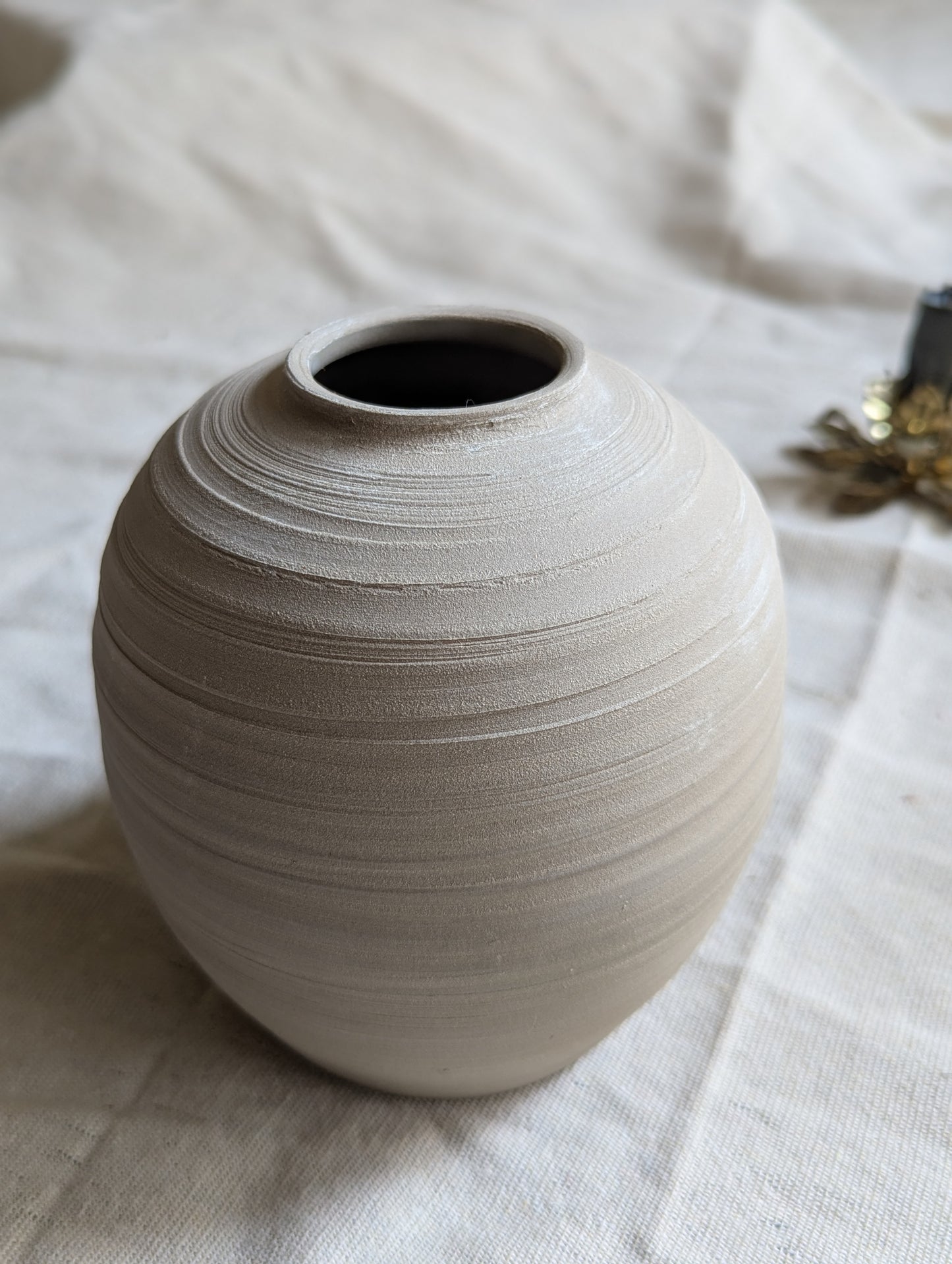 Bare Clay Grey Bud Vases