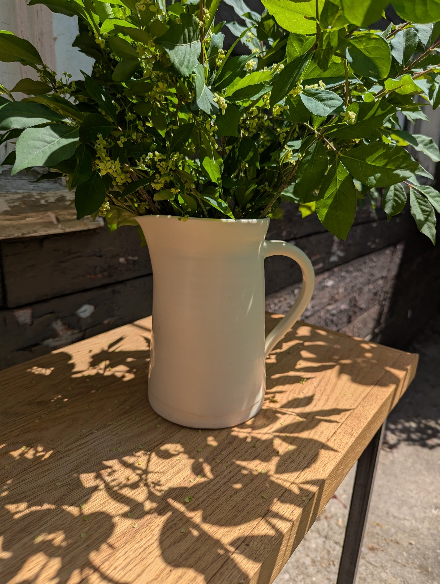 Serving Pitchers - Cream