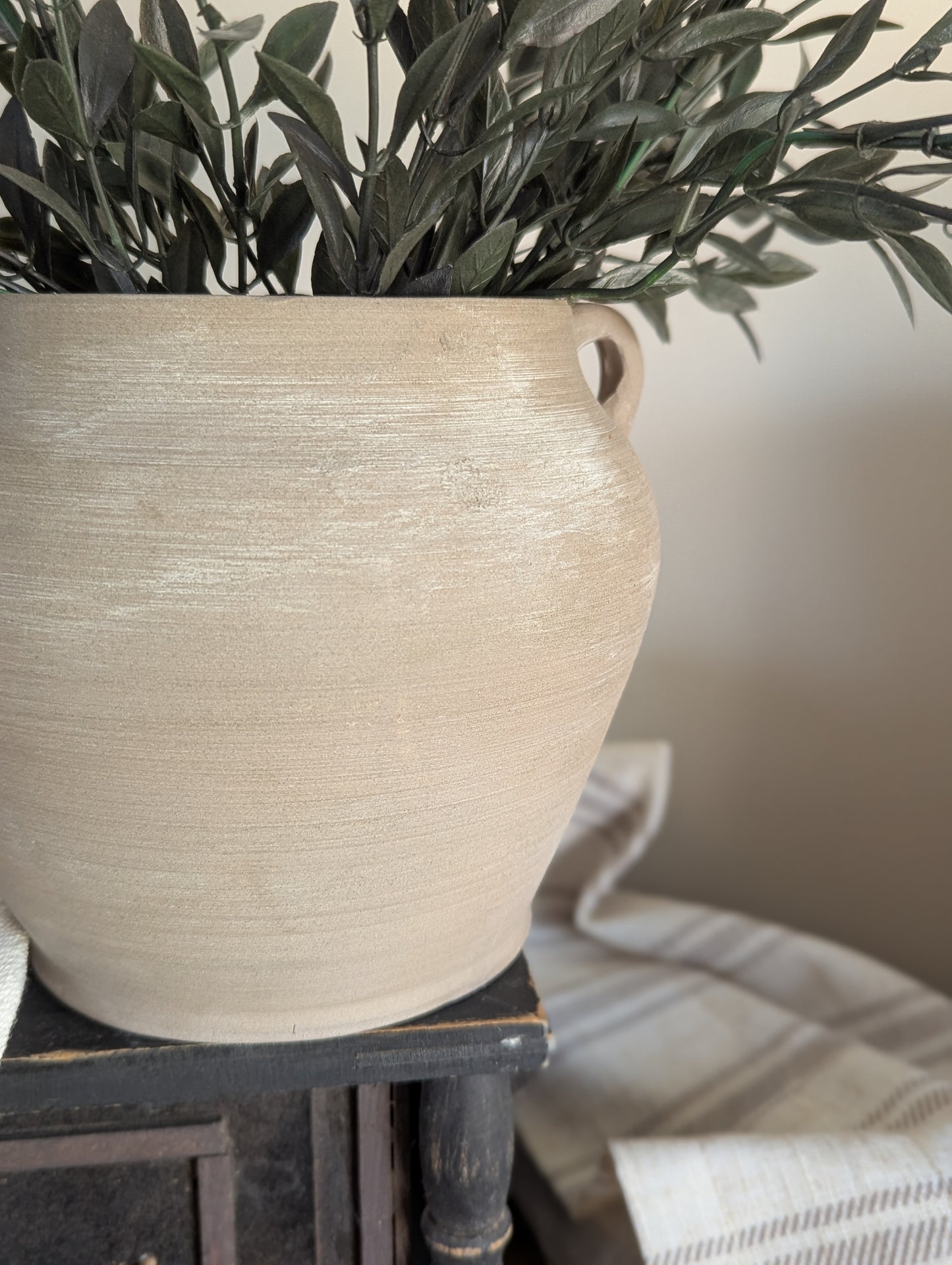 Vintage Stoneware Pot - Natural Grey